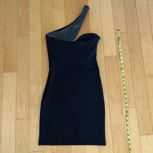 ANI Asymmetrical shoulder dress